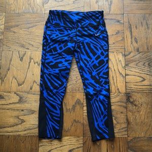 Nike 7/8 running tights with mesh detail